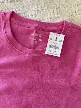J.Crew NWT pink Essentials T-shirt XS
